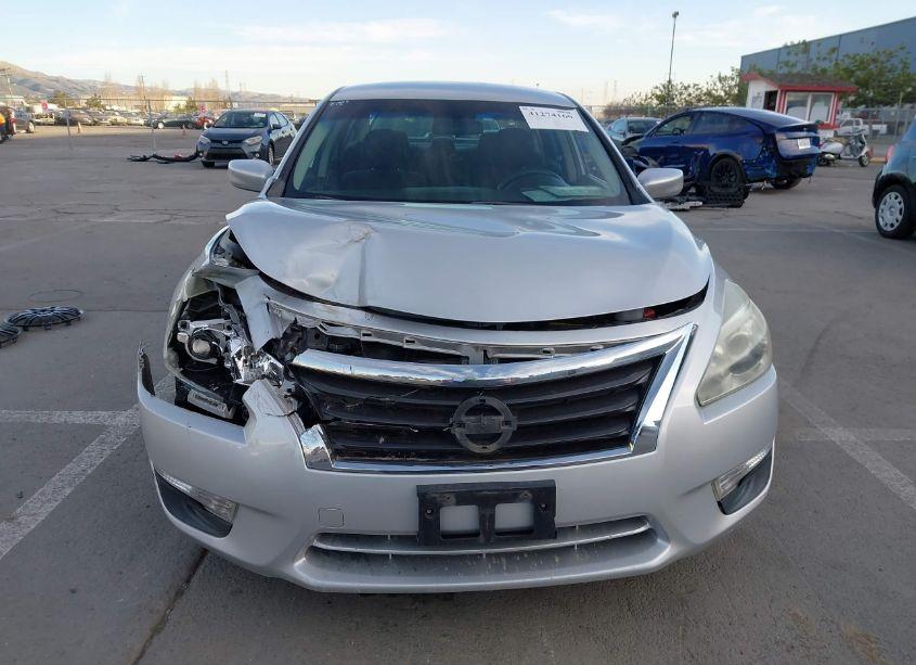 Photo 13 of 2015 Nissan Altima 2.5/2.5 S/2.5 SL/2.5 SV (VIN 1N4AL3AP8FC252827)