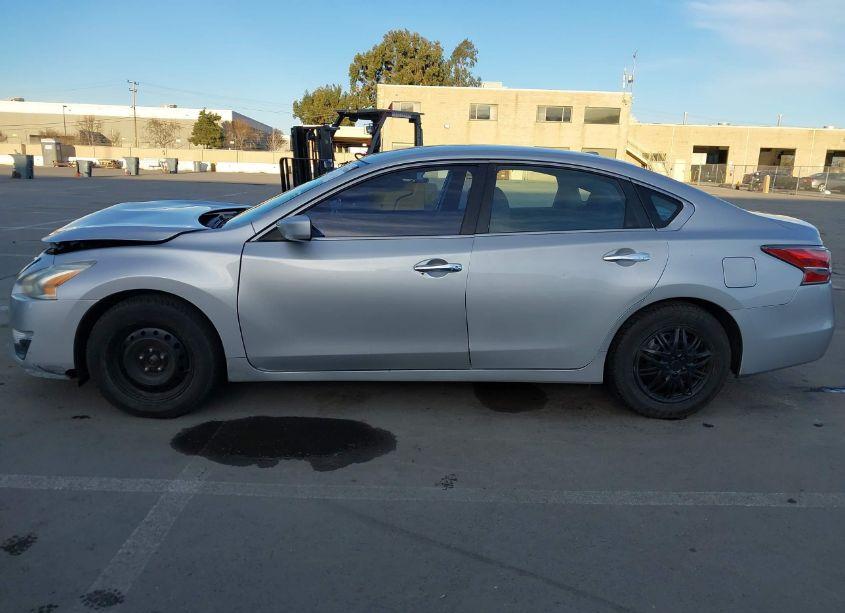 Photo 15 of 2015 Nissan Altima 2.5/2.5 S/2.5 SL/2.5 SV (VIN 1N4AL3AP8FC252827)