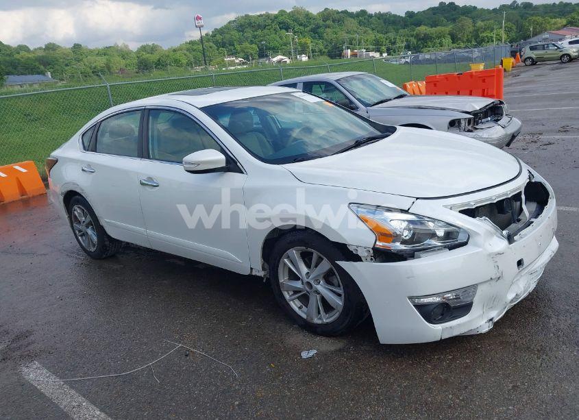 Photo 14 of 2015 Nissan Altima 2.5 SL (VIN 1N4AL3AP8FC256862)