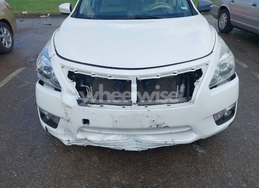 Photo 6 of 2015 Nissan Altima 2.5 SL (VIN 1N4AL3AP8FC256862)