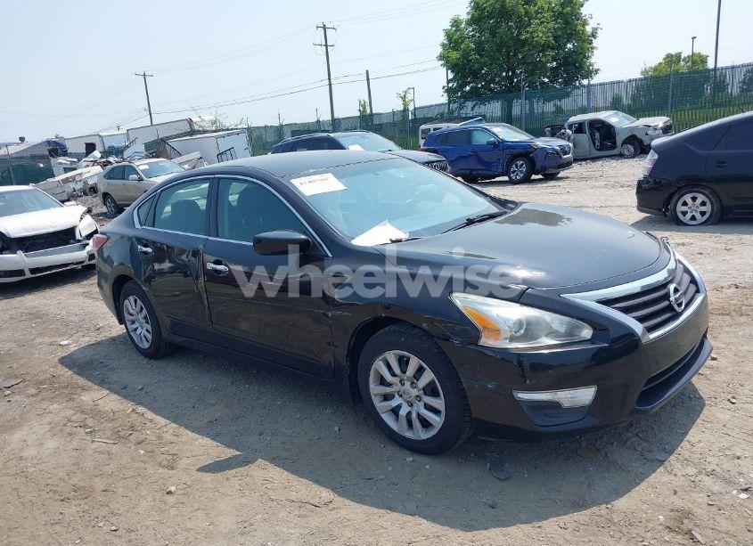 2015 Nissan Altima 2.5 S (VIN 1N4AL3AP8FC262712) main photo
