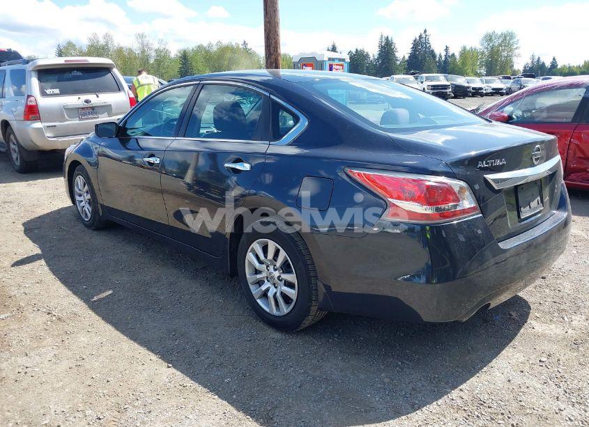 Photo 3 of 2015 Nissan Altima 2.5 S (VIN 1N4AL3AP8FC263505)