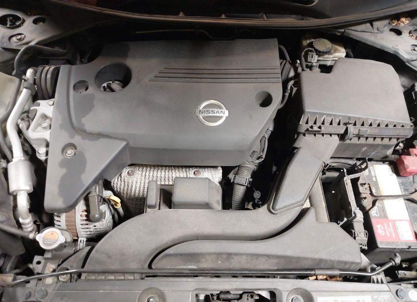 Photo 10 of 2015 Nissan Altima 2.5/2.5 S/2.5 SL/2.5 SV (VIN 1N4AL3AP8FC276187)