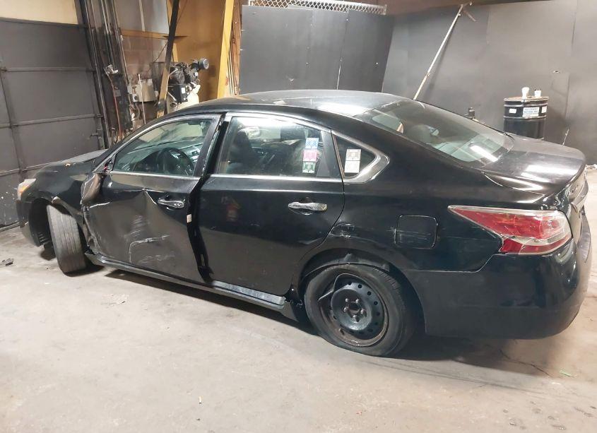 Photo 14 of 2015 Nissan Altima 2.5/2.5 S/2.5 SL/2.5 SV (VIN 1N4AL3AP8FC276187)