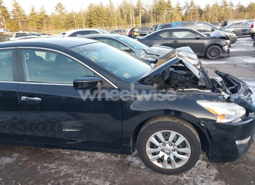 Photo 14 of 2015 Nissan Altima 2.5/2.5 S/2.5 SL/2.5 SV (VIN 1N4AL3AP8FC284936)