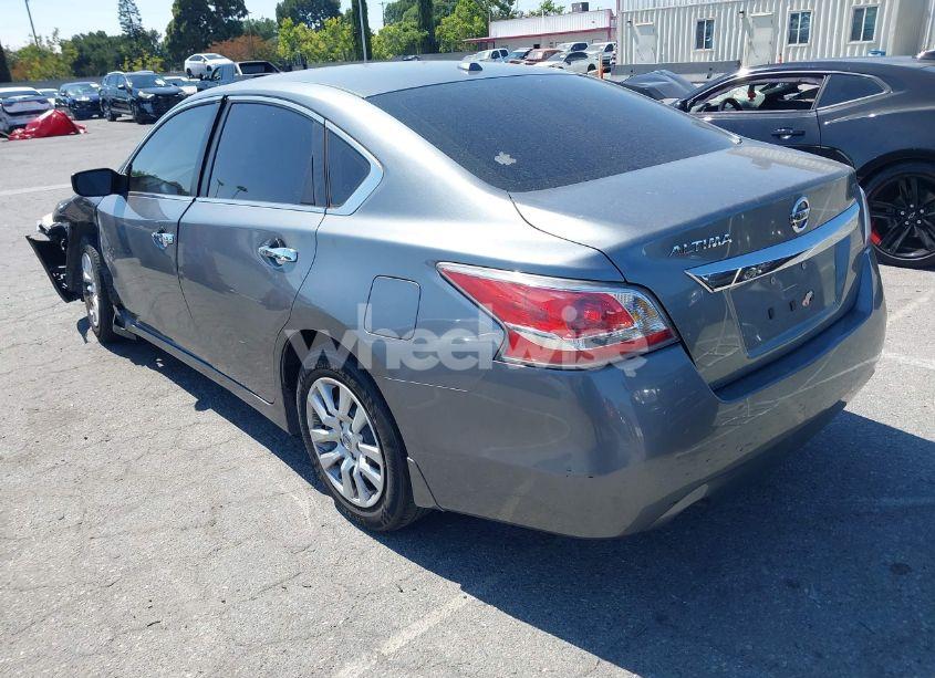 Photo 3 of 2015 Nissan Altima 2.5 S (VIN 1N4AL3AP8FC292079)