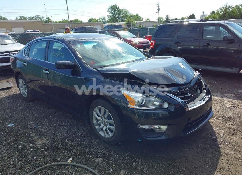 2015 Nissan Altima 2.5 S (VIN 1N4AL3AP8FC295953) main photo