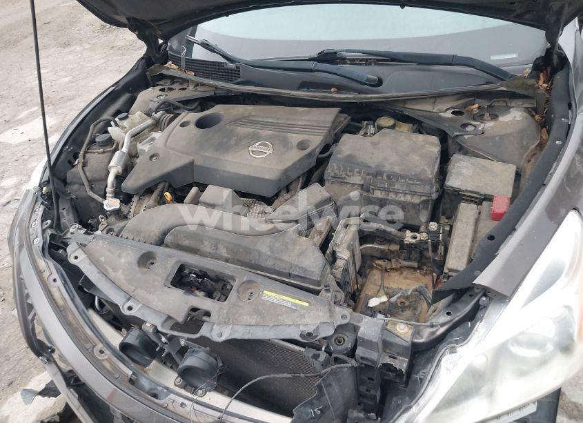 Photo 10 of 2015 Nissan Altima 2.5 S (VIN 1N4AL3AP8FC297010)