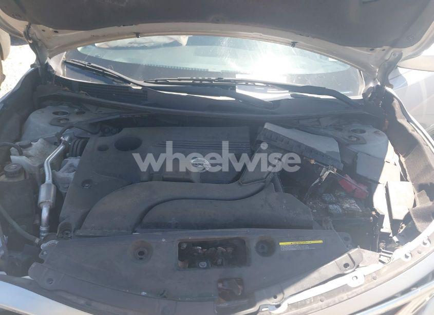 Photo 10 of 2015 Nissan Altima 2.5 S (VIN 1N4AL3AP8FC411653)