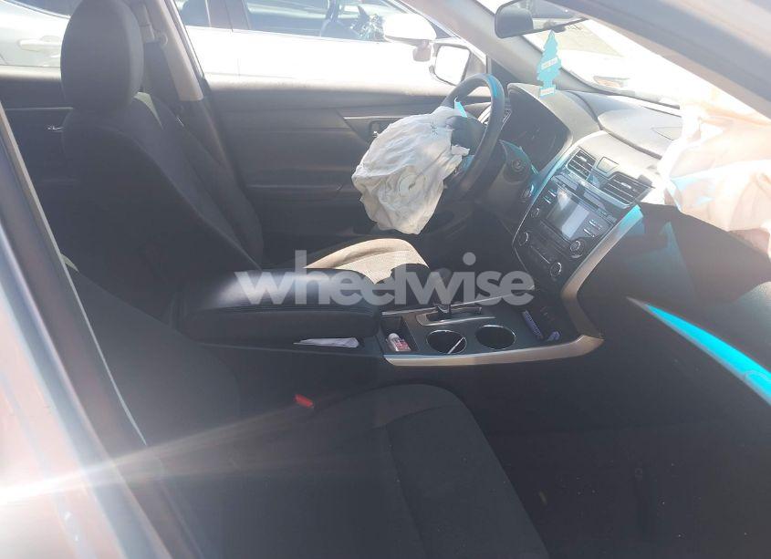 Photo 5 of 2015 Nissan Altima 2.5 S (VIN 1N4AL3AP8FC411653)