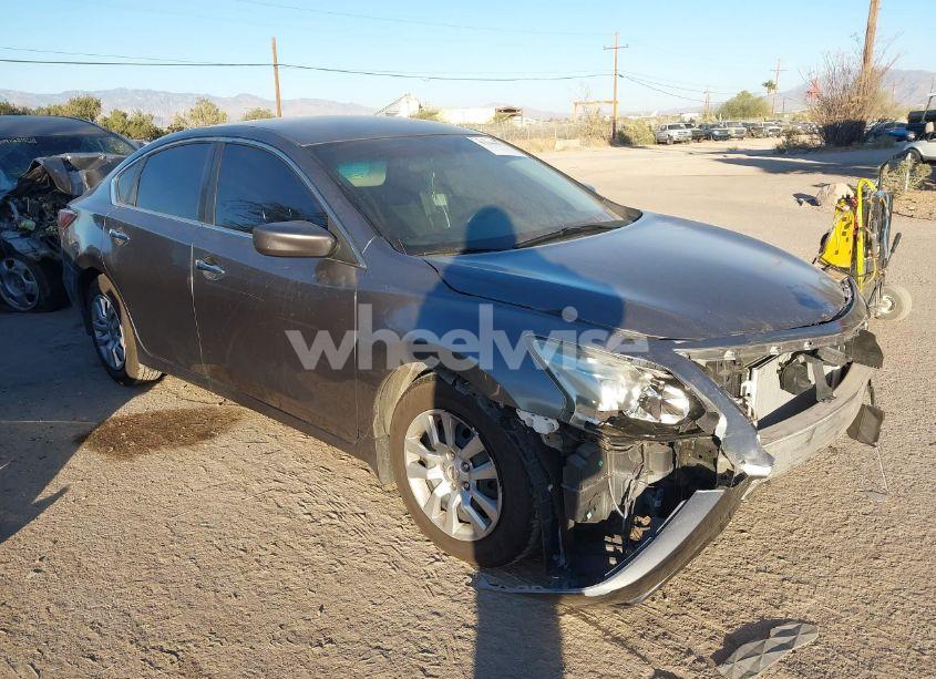 2015 Nissan Altima 2.5 S (VIN 1N4AL3AP8FC425908) main photo