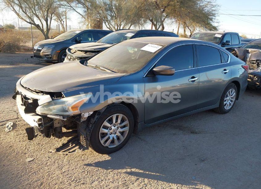 Photo 2 of 2015 Nissan Altima 2.5 S (VIN 1N4AL3AP8FC425908)