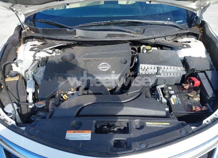 Photo 10 of 2015 Nissan Altima 2.5 S (VIN 1N4AL3AP8FC442188)