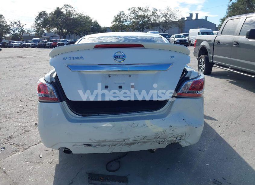 Photo 16 of 2015 Nissan Altima 2.5 S (VIN 1N4AL3AP8FC442188)