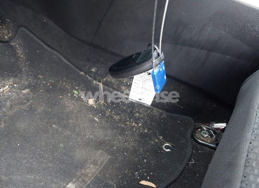 Photo 11 of 2015 Nissan Altima 2.5 S (VIN 1N4AL3AP8FC450646)
