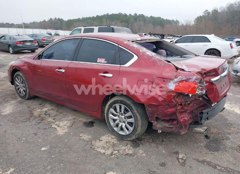 Photo 3 of 2015 Nissan Altima 2.5 S (VIN 1N4AL3AP8FC450646)