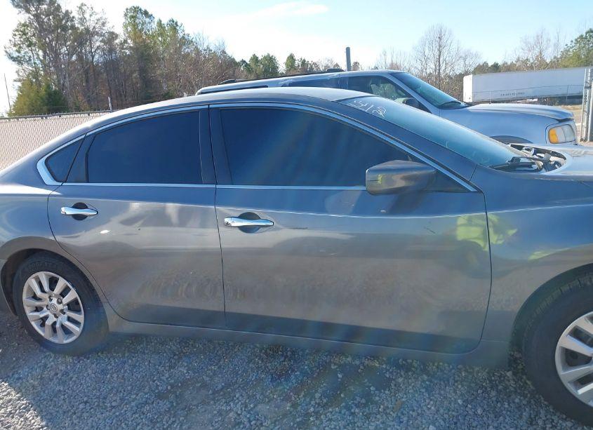 Photo 13 of 2015 Nissan Altima 2.5/2.5 S/2.5 SL/2.5 SV (VIN 1N4AL3AP8FC458780)