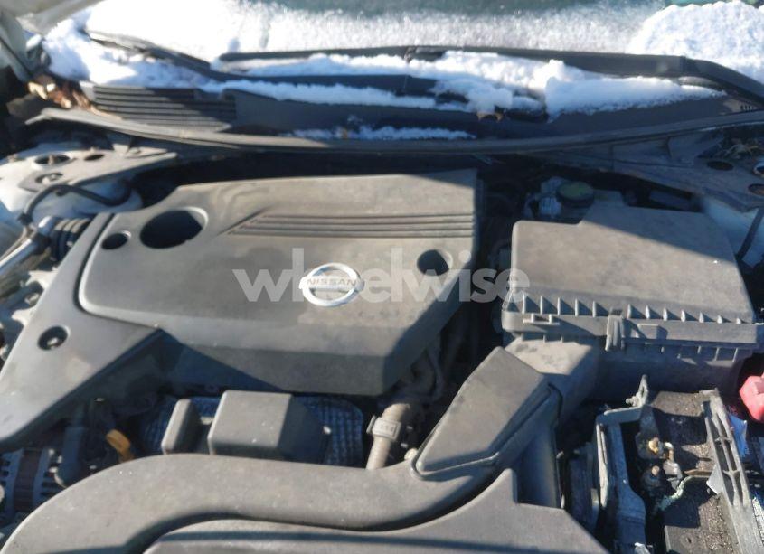 Photo 10 of 2015 Nissan Altima 2.5 S (VIN 1N4AL3AP8FC470847)