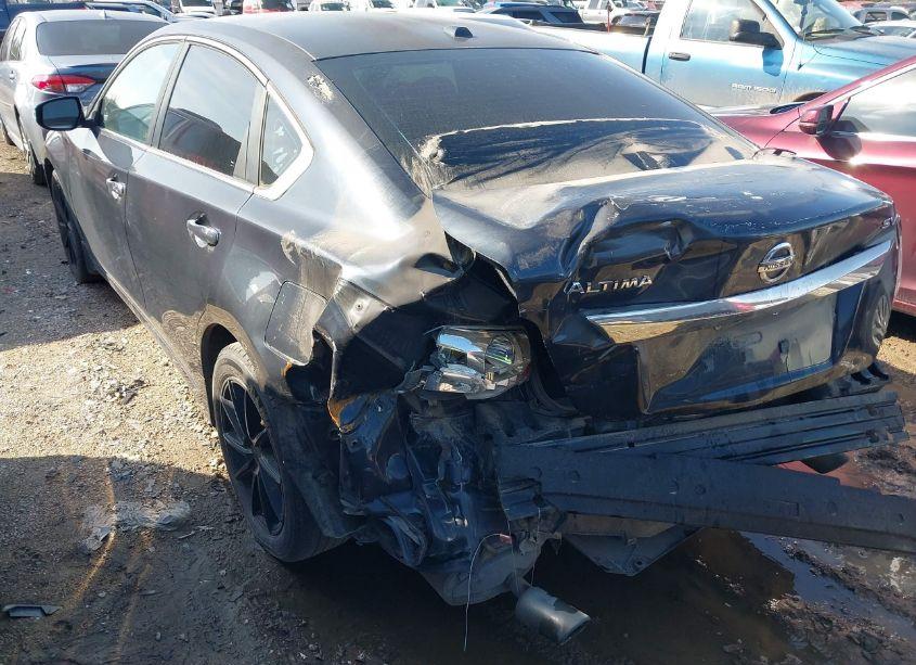 Photo 3 of 2015 Nissan Altima 2.5 SV (VIN 1N4AL3AP8FC477006)