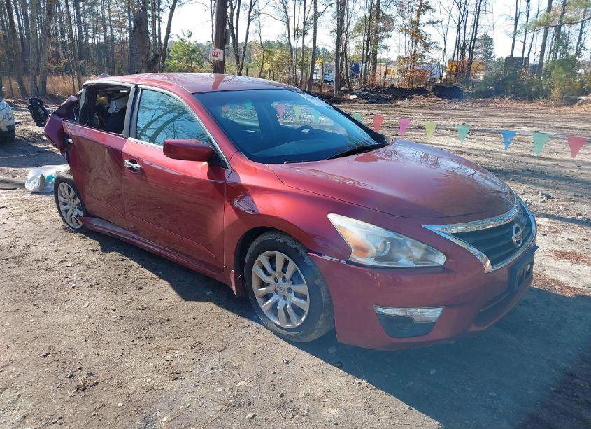 2015 Nissan Altima 2.5 S (VIN 1N4AL3AP8FC498597) main photo