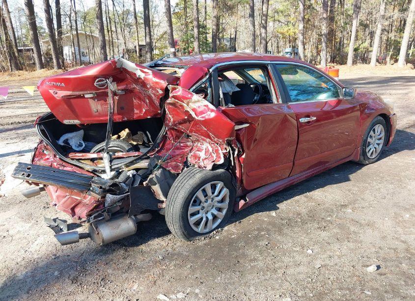 Photo 4 of 2015 Nissan Altima 2.5 S (VIN 1N4AL3AP8FC498597)