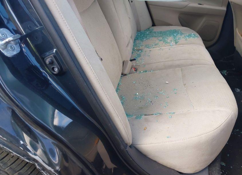 Photo 8 of 2015 Nissan Altima 2.5 S (VIN 1N4AL3AP8FC581267)