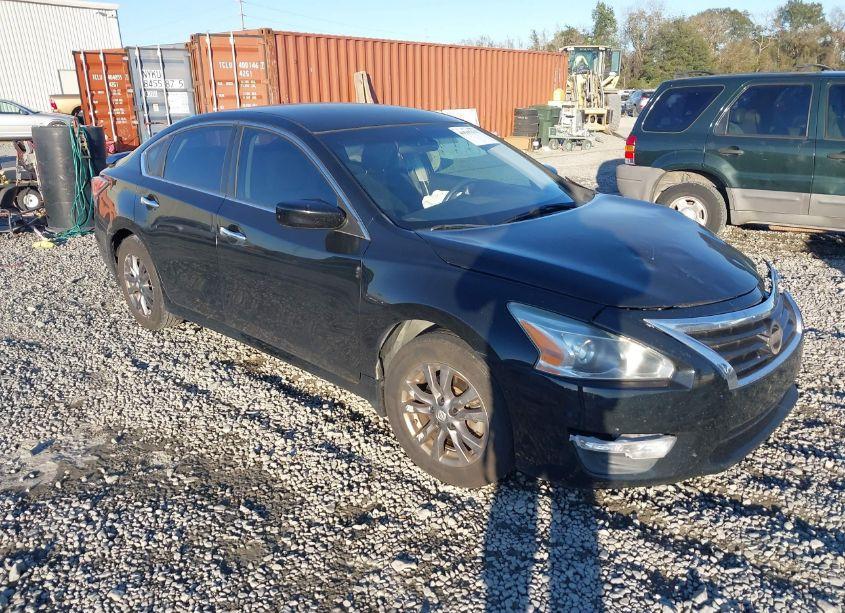 2015 Nissan Altima 2.5 S (VIN 1N4AL3AP8FC586808) main photo
