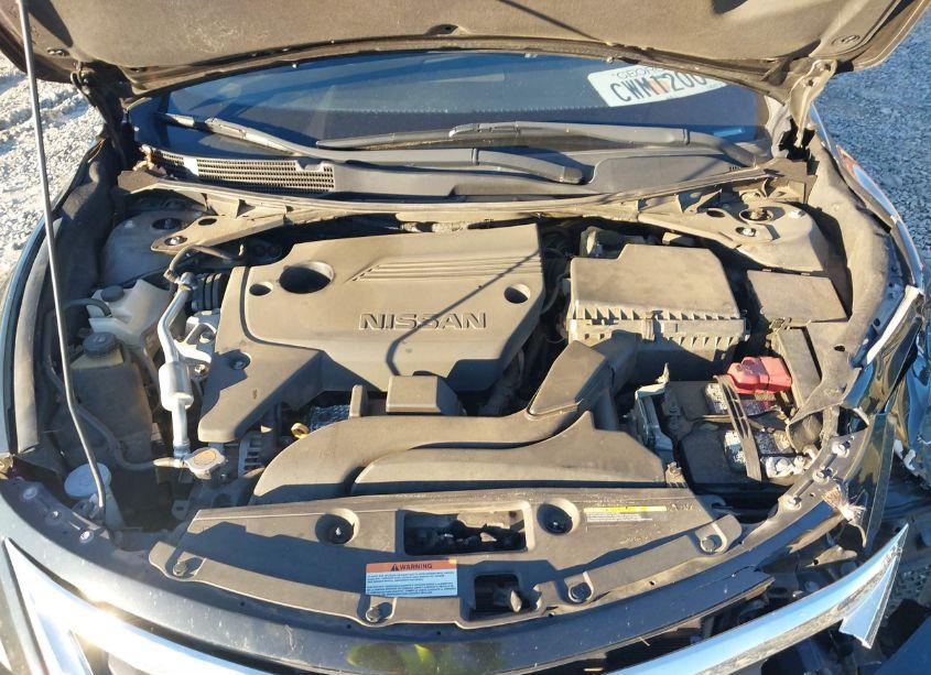 Photo 10 of 2015 Nissan Altima 2.5 S (VIN 1N4AL3AP8FC586808)