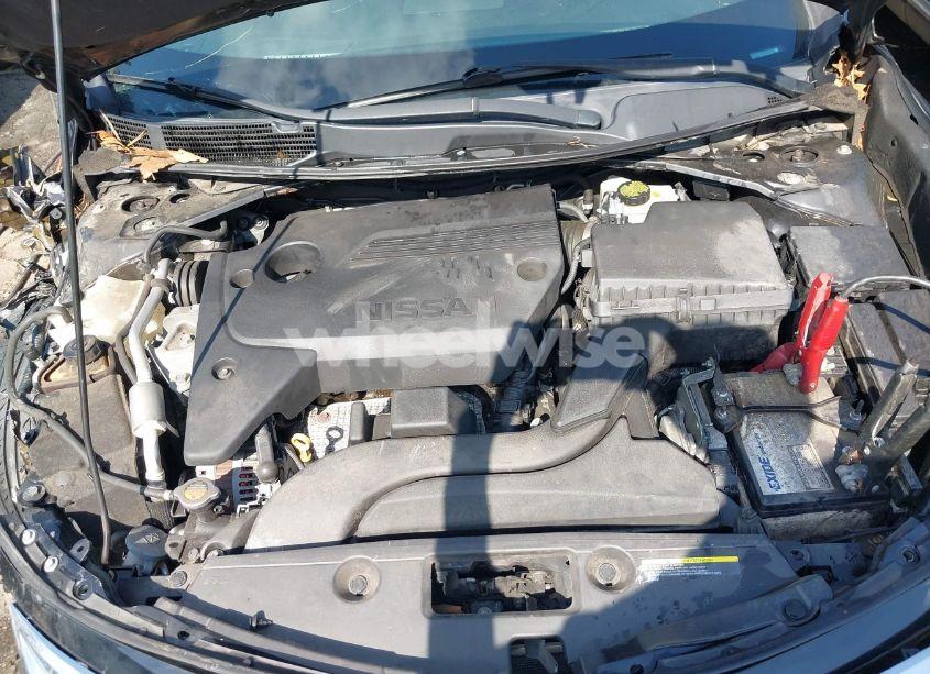 Photo 10 of 2015 Nissan Altima 2.5 S (VIN 1N4AL3AP8FC588106)