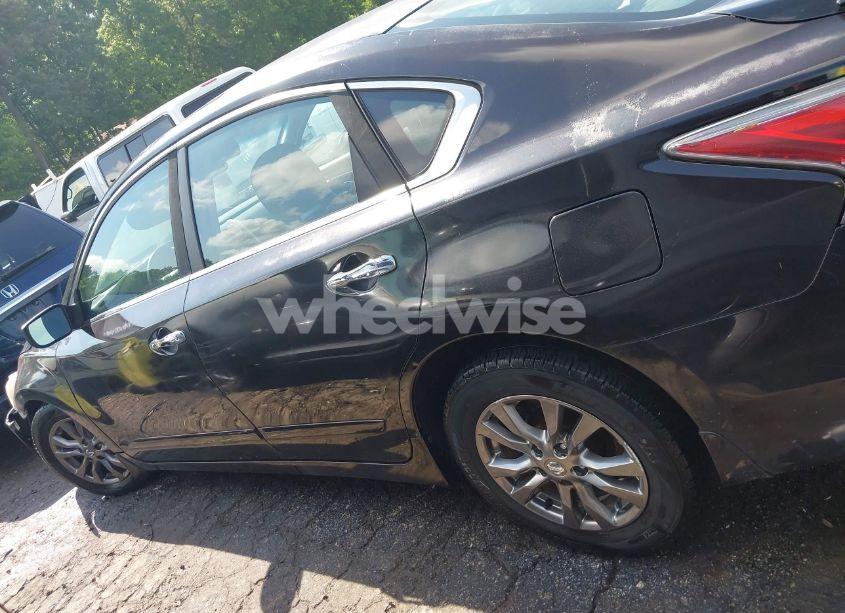 Photo 14 of 2015 Nissan Altima 2.5 S (VIN 1N4AL3AP8FC588106)