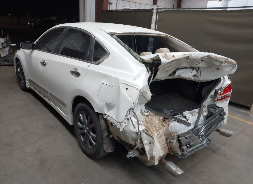 Photo 3 of 2015 Nissan Altima 2.5 S (VIN 1N4AL3AP8FC588624)