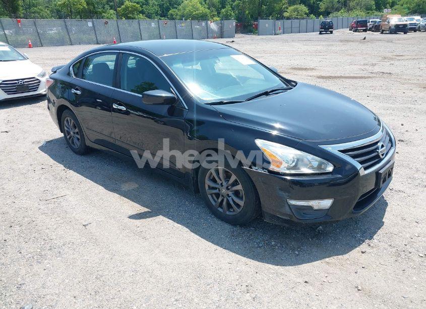 2015 Nissan Altima 2.5 S (VIN 1N4AL3AP8FC589000) main photo