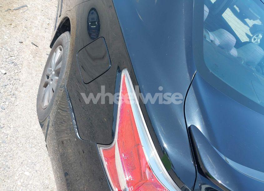 Photo 13 of 2015 Nissan Altima 2.5 S (VIN 1N4AL3AP8FC589000)