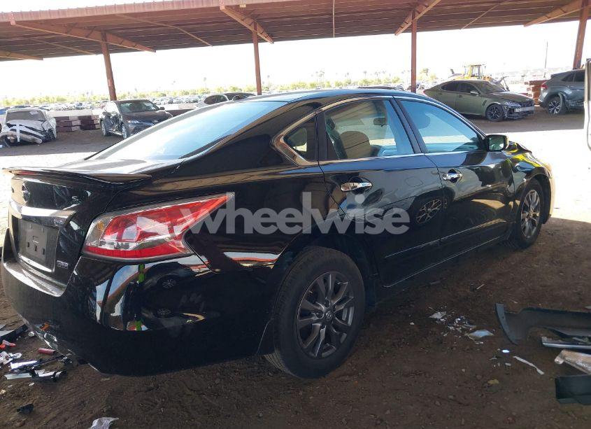 Photo 4 of 2015 Nissan Altima 2.5 S (VIN 1N4AL3AP8FC591586)