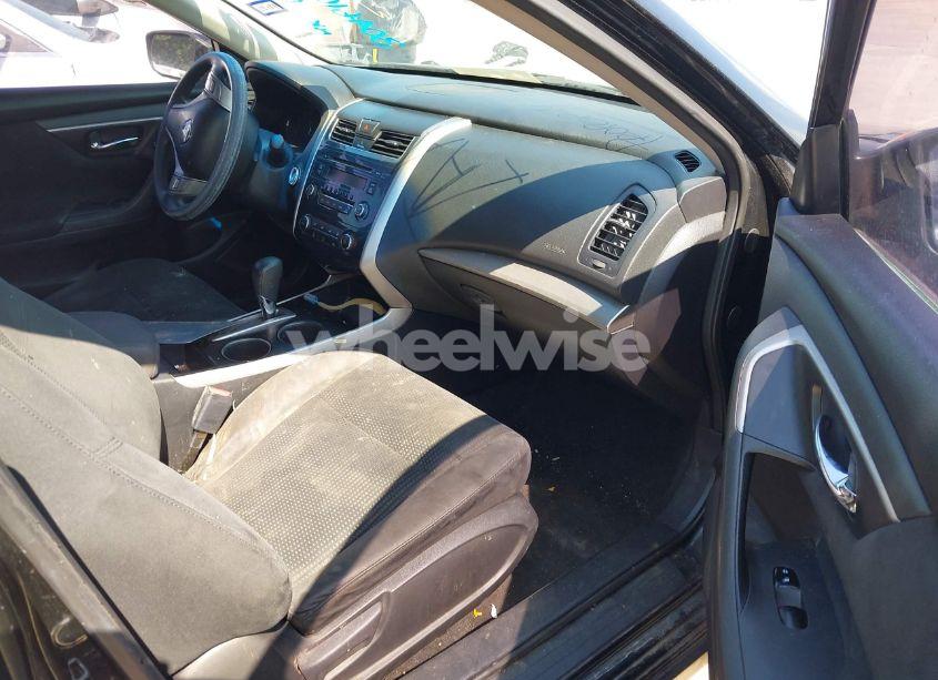 Photo 5 of 2015 Nissan Altima 2.5 S (VIN 1N4AL3AP8FN304610)