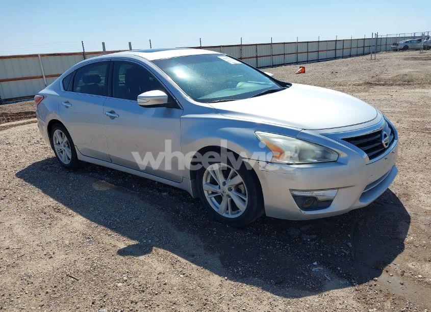 2015 Nissan Altima 2.5 SL (VIN 1N4AL3AP8FN314554) main photo