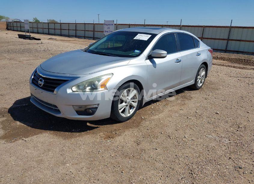 Photo 2 of 2015 Nissan Altima 2.5 SL (VIN 1N4AL3AP8FN314554)