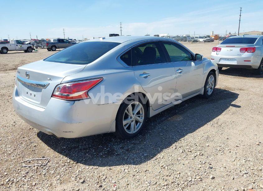 Photo 4 of 2015 Nissan Altima 2.5 SL (VIN 1N4AL3AP8FN314554)