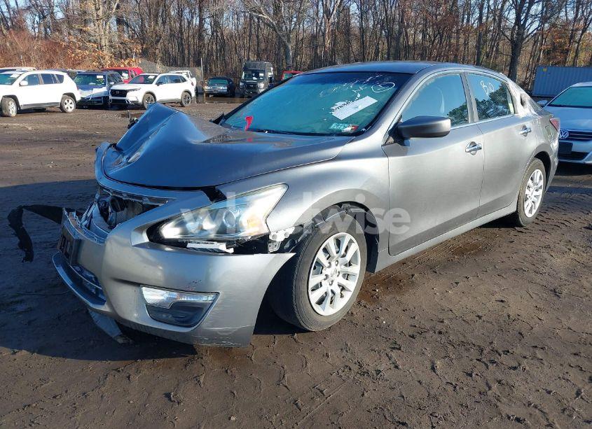Photo 2 of 2015 Nissan Altima (VIN 1N4AL3AP8FN326851)