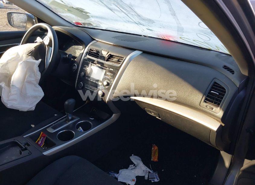 Photo 5 of 2015 Nissan Altima (VIN 1N4AL3AP8FN326851)