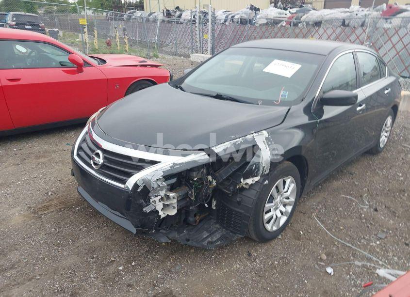 Photo 2 of 2015 Nissan Altima 2.5/2.5 S/2.5 SL/2.5 SV (VIN 1N4AL3AP8FN332911)