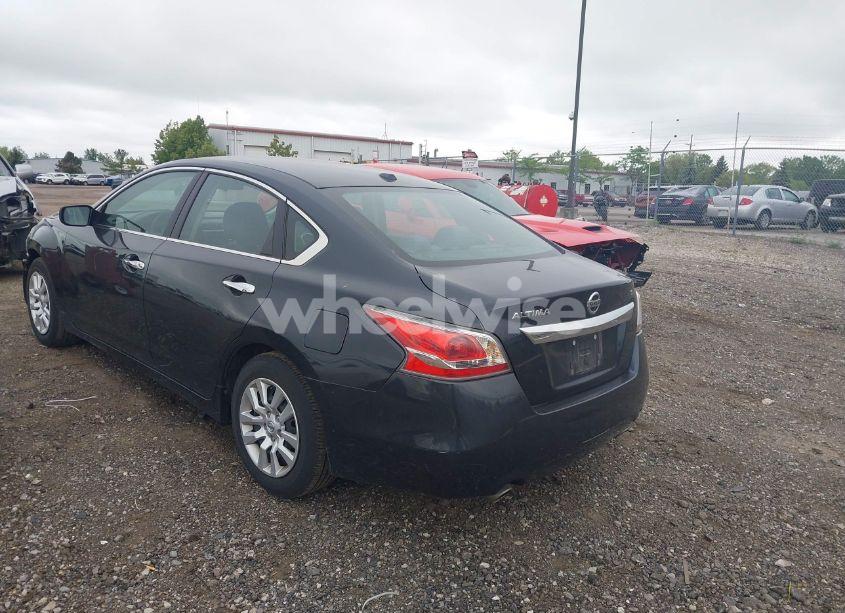 Photo 3 of 2015 Nissan Altima 2.5/2.5 S/2.5 SL/2.5 SV (VIN 1N4AL3AP8FN332911)