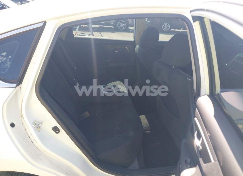 Photo 8 of 2015 Nissan Altima 2.5 S (VIN 1N4AL3AP8FN333430)