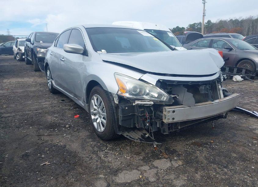 2015 Nissan Altima 2.5/2.5 S/2.5 SL/2.5 SV (VIN 1N4AL3AP8FN346968) main photo