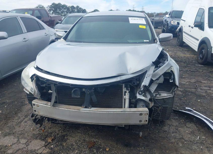 Photo 13 of 2015 Nissan Altima 2.5/2.5 S/2.5 SL/2.5 SV (VIN 1N4AL3AP8FN346968)