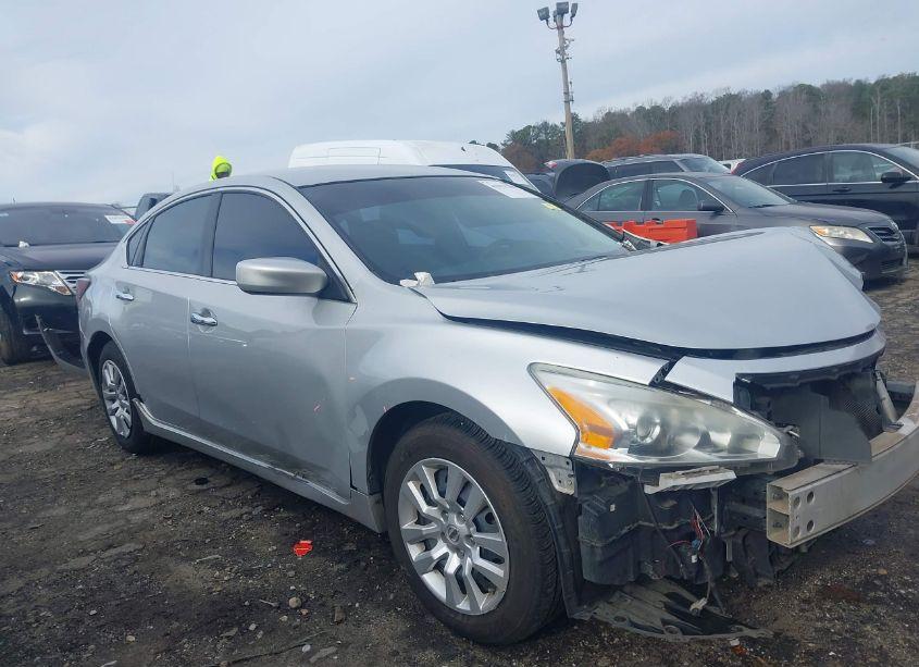 Photo 14 of 2015 Nissan Altima 2.5/2.5 S/2.5 SL/2.5 SV (VIN 1N4AL3AP8FN346968)