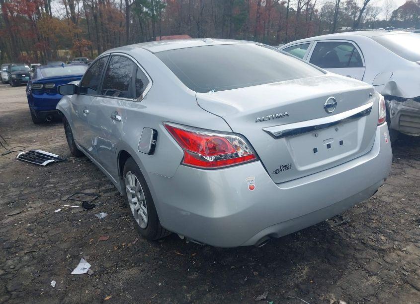 Photo 3 of 2015 Nissan Altima 2.5/2.5 S/2.5 SL/2.5 SV (VIN 1N4AL3AP8FN346968)