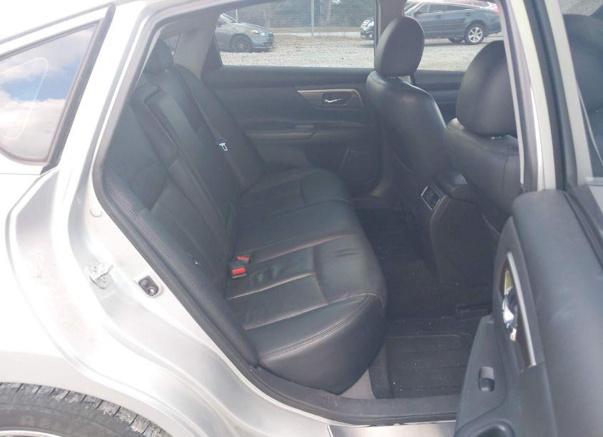 Photo 8 of 2015 Nissan Altima 2.5 SL (VIN 1N4AL3AP8FN347618)