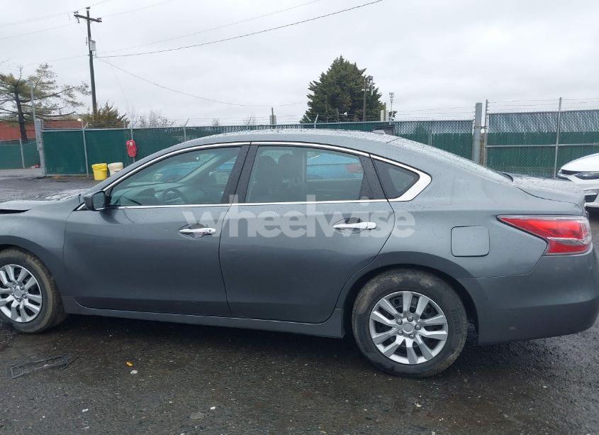 Photo 14 of 2015 Nissan Altima 2.5/2.5 S/2.5 SL/2.5 SV (VIN 1N4AL3AP8FN359946)