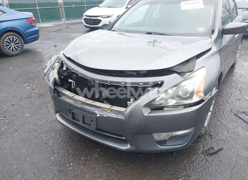 Photo 6 of 2015 Nissan Altima 2.5/2.5 S/2.5 SL/2.5 SV (VIN 1N4AL3AP8FN359946)